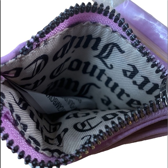 🎉Host Pick🎉 JUICY COUTURE CARD/COIN & KEYRING - Picture 3 of 3